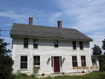 Incredible Farm Stay Getaway for Four Guests in Canterbury, New Hampshire - glamping.directory