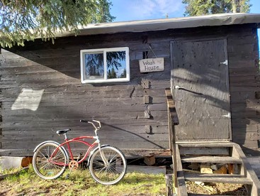 Wrangell-St.Elias National Park Glamping Cabin for an Alaskan Outdoor Adventure - Nabesna, Alaska - glamping.directory