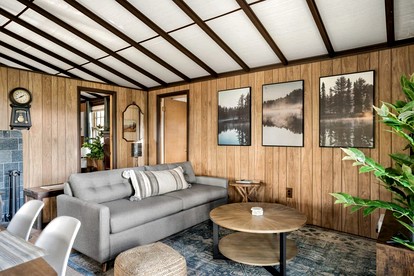 Modern Mountainside Cabin with Hot Tub, Fire Pit, Large Deck and Covered Porch - Perfect for Your Family Getaway in Hedgesville, WV - Hedgesville, West Virginia - glamping.directory