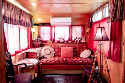 Superb Elevated Trailer for Unique Vacation in San Bernardino County, California - Joshua Tree, California - glamping.directory