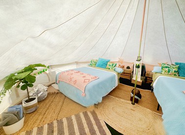 Glamorous California Campsite Retreat with Great Views - New Cuyama, California - glamping.directory