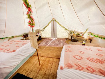 Glamorous California Campsite Retreat with Great Views - New Cuyama, California - glamping.directory