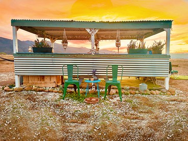Glamorous California Campsite Retreat with Great Views - New Cuyama, California - glamping.directory