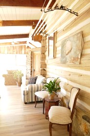 Enchanting Ranch Cottage with Hot Tub & Wide Open Meadows in Kernville, California - Kernville, California - glamping.directory