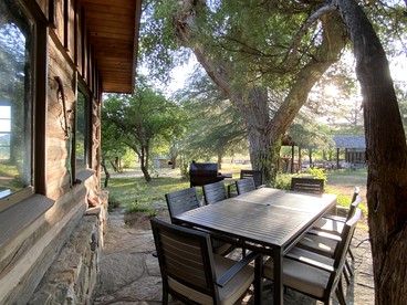 Enchanting Ranch Cottage with Hot Tub & Wide Open Meadows in Kernville, California - Kernville, California - glamping.directory