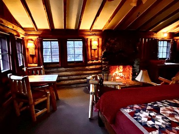 Romantic Getaway near White Mountain National Forest in Lisbon, New Hampshire - Lisbon, New Hampshire - glamping.directory