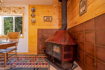 The Ultimate Family Getaway at this Glamping Cabin in Duck Creek Village, Utah - Duck Creek Village, Utah - glamping.directory