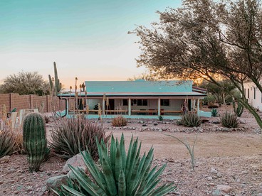 Luxury Vacation Rental in the Valley of the Sun Ideal for Weekend Trips from Phoenix. - Apache Junction, Arizona - glamping.directory