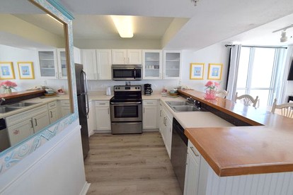 Beautiful Beach House with Spectacular Sea Views in Destin, Florida - Destin, Florida - glamping.directory