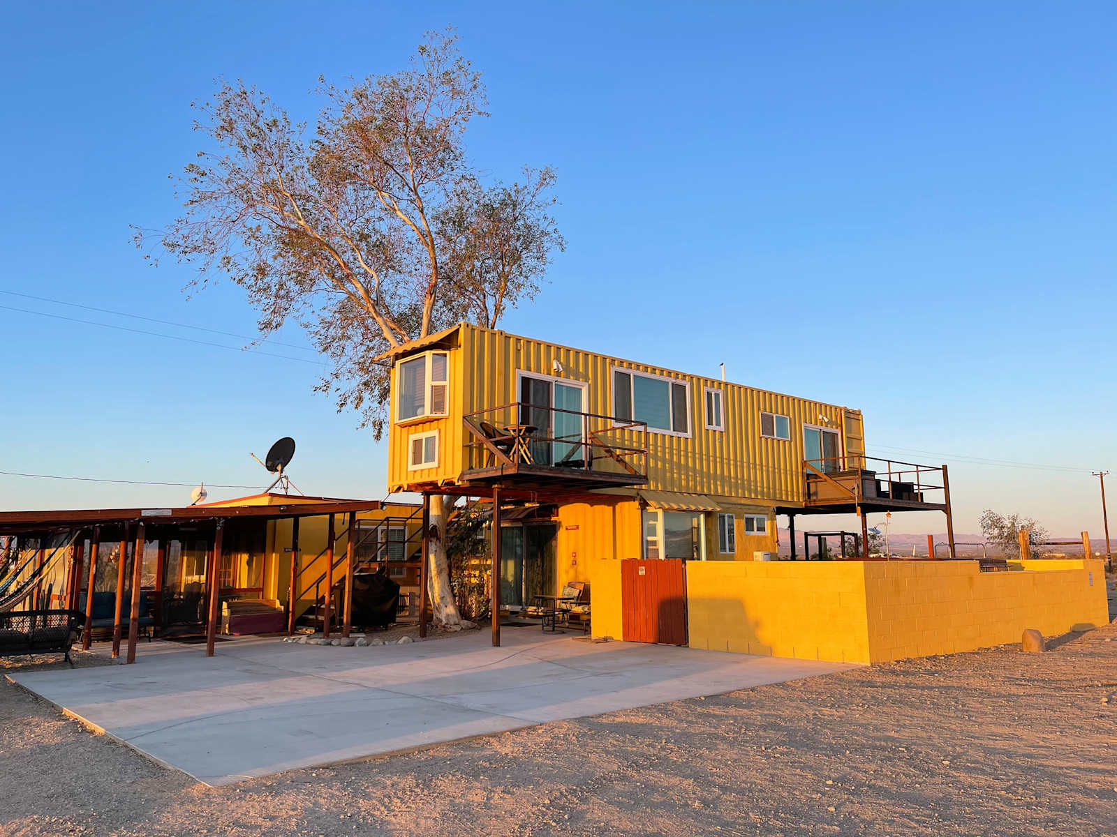 Joshua Tree Container Resort - glamping.directory