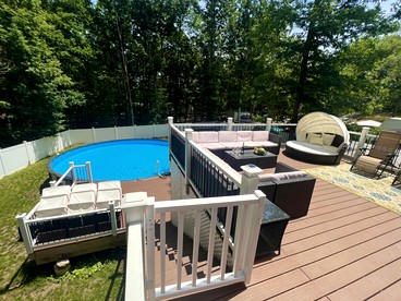 Gorgeous Cottage with Swimming Pool, Sauna and Hot-tub in East Stroudsburg, Pennsylvania - East Stroudsburg, Pennsylvania - glamping.directory