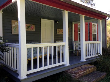 Pet-Friendly Cabin Rental for Family Getaway in Lexington, Virginia - Lexington, Virginia - glamping.directory