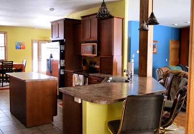 Stylish Vacation Rental near Lake of the Woods in Warroad, Minnesota - Warroad, Minnesota - glamping.directory