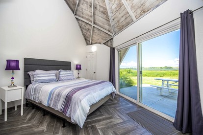 Lakefront Studio Dome for 3 with Kitchen & Patio | Near Orlando Nature Escape - Clermont, Florida - glamping.directory