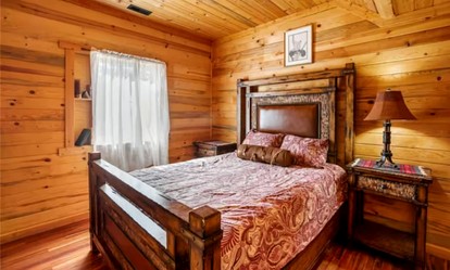 Incredible Spacious Barn for a Unique Escape in Nature in Cripple Creek, Colorado - Cripple Creek, Colorado - glamping.directory