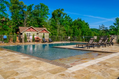 Picturesque Cabin with Game Room and Outdoor Pool in Gatlinburg, Tennessee - Gatlinburg, Tennessee - glamping.directory