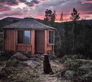 Small Cabin in Colorado for a Weekend Getaway from Denver - glamping.directory