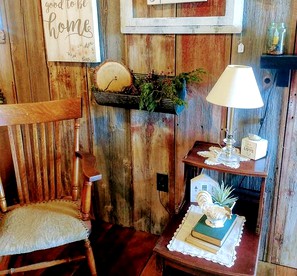Restored Barn Rental near Milford, Nebraska - Milford, Nebraska - glamping.directory