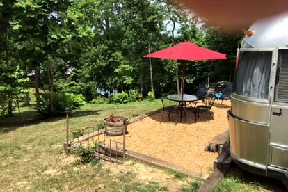 Refurbished 1999 Airstream Rental for Glamping in Alabama - Crane Hill, Alabama - glamping.directory