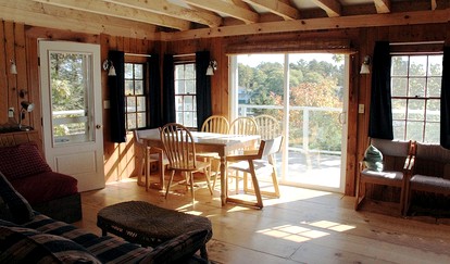 Spacious Dog-Friendly Cottage in the Gorgeous Boothbay Harbor of Maine - West Boothbay Harbor, Maine - glamping.directory
