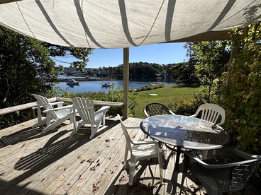 Spacious Dog-Friendly Cottage in the Gorgeous Boothbay Harbor of Maine - West Boothbay Harbor, Maine - glamping.directory