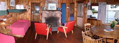 Spacious Dog-Friendly Cottage in the Gorgeous Boothbay Harbor of Maine - West Boothbay Harbor, Maine - glamping.directory