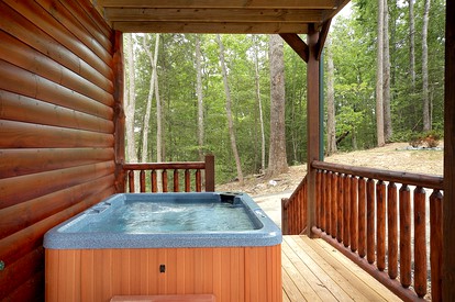 Spacious Cabin Rental with a Games Room for a Family Getaway in the Smokies, Tennessee - Gatlinburg, Tennessee - glamping.directory