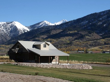 Rustic Cabin Rental with Views for Miles near Grand Teton National Park, Wyoming - Bedford, Wisconsin - glamping.directory
