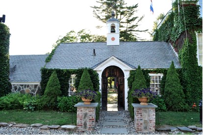 Elegant Villa with Pool and Hot Tub on 400 Acres in Reading, Vermont - glamping.directory