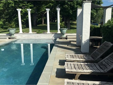 Elegant Villa with Pool and Hot Tub on 400 Acres in Reading, Vermont - Reading, Vermont - glamping.directory