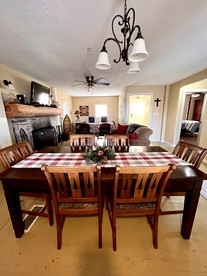 Cozy Cabin Rental near Table Rock Lake in the Ozark Mountains, Missouri - Hollister, Missouri - glamping.directory