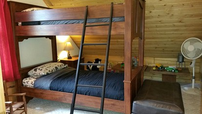 Spacious Mountain Ski Cabin situated on the Grand Mesa, Colorado - Mesa, Colorado - glamping.directory