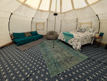 Scenic Glamping Tent Stay with Cozy Lounge Space in Smithville, Texas - Smithville, Texas - glamping.directory
