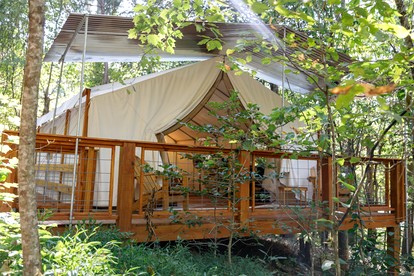 Great Cabins Ideal for Groups Getaways in Copperhill, Tennessee - Copperhill, Tennessee - glamping.directory