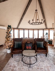 Amazing Hobbit House with Fire Pit and Barbecue in Rising Fawn, Georgia - Rising Fawn, Georgia - glamping.directory