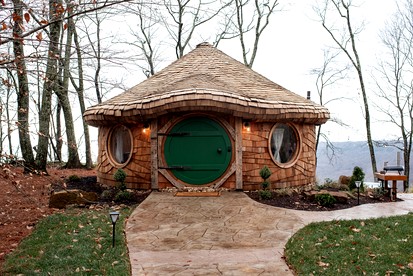 Amazing Hobbit House with Fire Pit and Barbecue in Rising Fawn, Georgia - glamping.directory