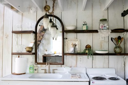 Beautiful Tree House for a Romantic Getaway on a Farm near Chattanooga Valley, Georgia - Flintstone, Georgia - glamping.directory