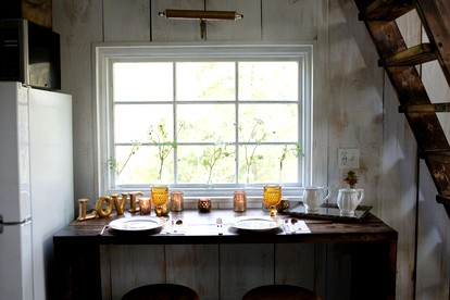 Beautiful Tree House for a Romantic Getaway on a Farm near Chattanooga Valley, Georgia - Flintstone, Georgia - glamping.directory