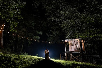 Beautiful Tree House for a Romantic Getaway on a Farm near Chattanooga Valley, Georgia - Flintstone, Georgia - glamping.directory