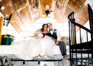Beautiful Tree House for a Romantic Getaway on a Farm near Chattanooga Valley, Georgia - Flintstone, Georgia - glamping.directory