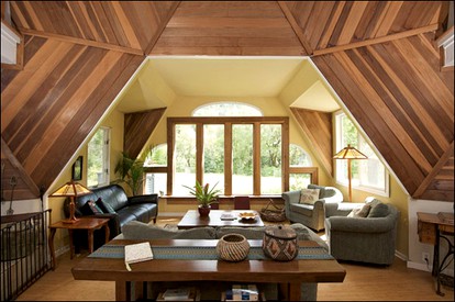 Unique Dome with Hot Tub for a Family Getaway in Philo, California - Philo, California - glamping.directory