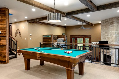 Rocky Mountains Retreat: Gorgeous Vacation Rental in Copper Mountain, Colorado - Copper Mountain, Colorado - glamping.directory