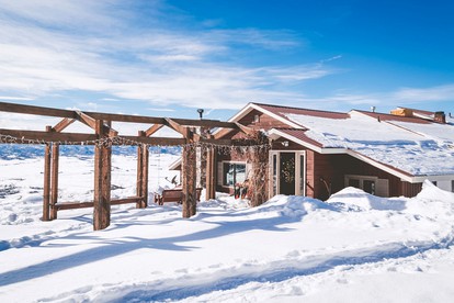 Private Luxury Estate Rental for Weddings and Events in Steamboat Springs, Colorado - glamping.directory
