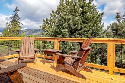 Charming Getaway for Couples and Families near the Columbia River Gorge in Hood River, Oregon - Hood River , Oregon - glamping.directory
