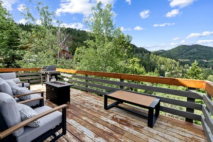 Cozy Cottage with Barbecue and Hot-tub in Park City, Utah - Park City, Utah - glamping.directory