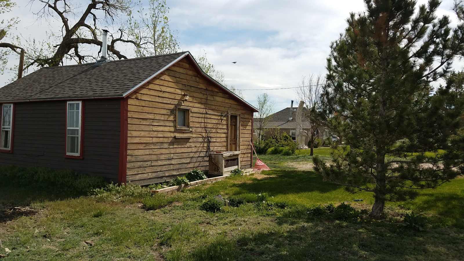 Cottonwood Tree Camp - Brush, Colorado - glamping.directory