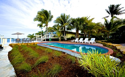 Extraordinary Waterfront Vacation Rental with Private Lagoon Pool in Bay Point, Florida Keys - Key West, Florida - glamping.directory