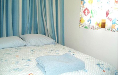 Cozy Suite Rental in a Bed and Breakfast with Fireplace and Magnificent Mountain Views near New Hampshire's Newfound Lake - Hebron, New Hampshire - glamping.directory