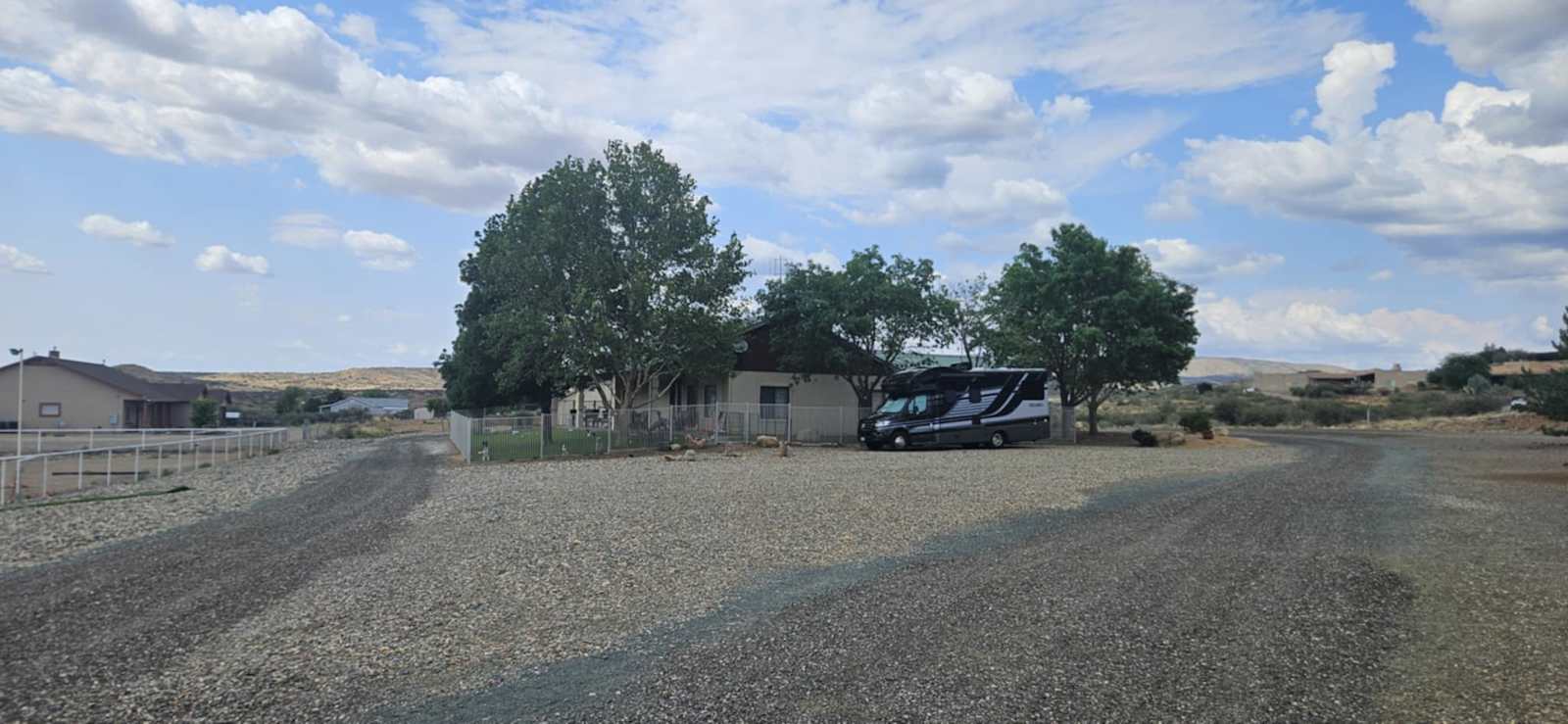 Bradshaw Mountains Basecamp - glamping.directory