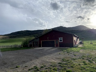 Pet-Friendly Steamboat Springs Ranch House for the Best of Colorado Glamping - glamping.directory